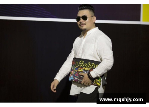 尊龙凯时足球球星时尚大解密 探索他们如何在NBA赛场上演绎潮流风格